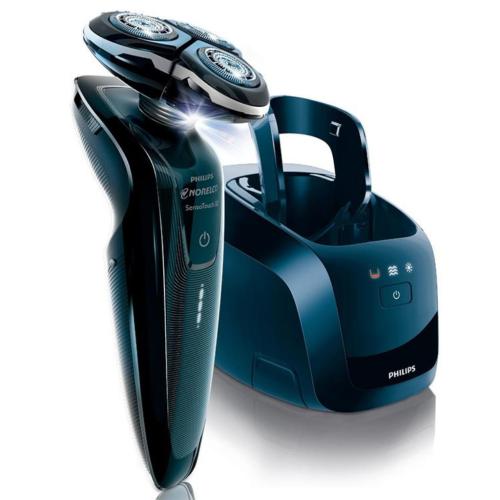 1250X/40 Sensotouch 3D Wet And Dry Electric Razor Ultratrack Heads 3-Way Flexing Heads With Precision Trimmer