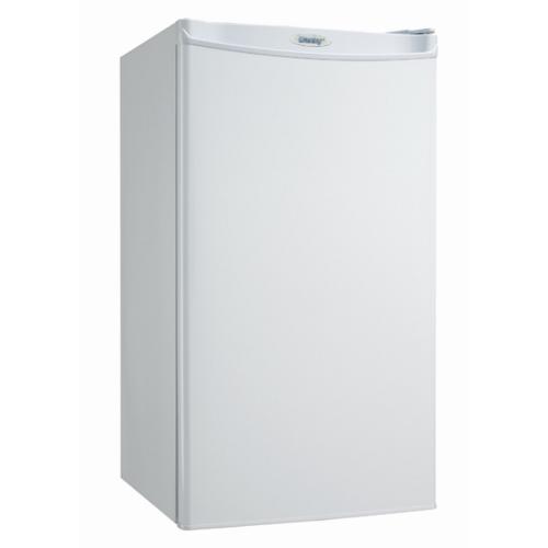 DCR038W Compact Refrigerator 3.20 Cu. Ft.