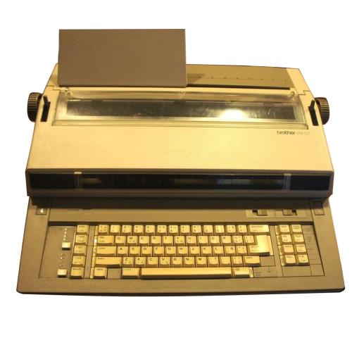 EM701 Typewriter