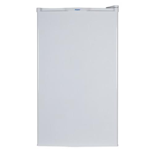 HNSE04 4.0 Cu. Ft. Compact Refrigerator/freezer